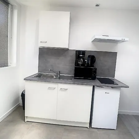 Grand T2 Tout Confort Jardin Proche Gare Wifi Apartment Saint-Quentin (Aisne)